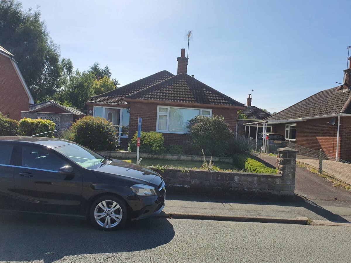 Bungalow before dormer conversion, Hawarden